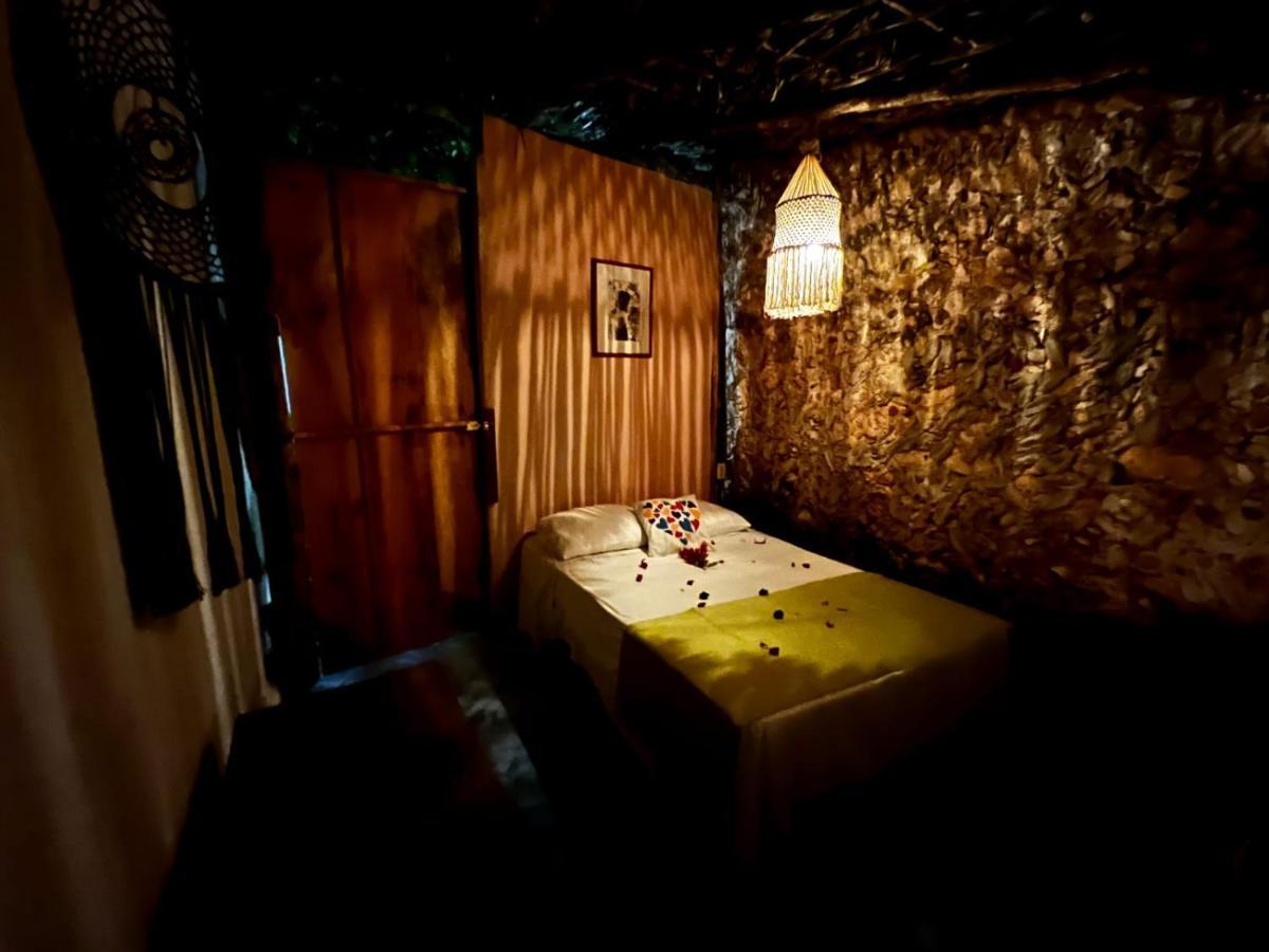 Hostel 35 Valladolid  Bagian luar foto